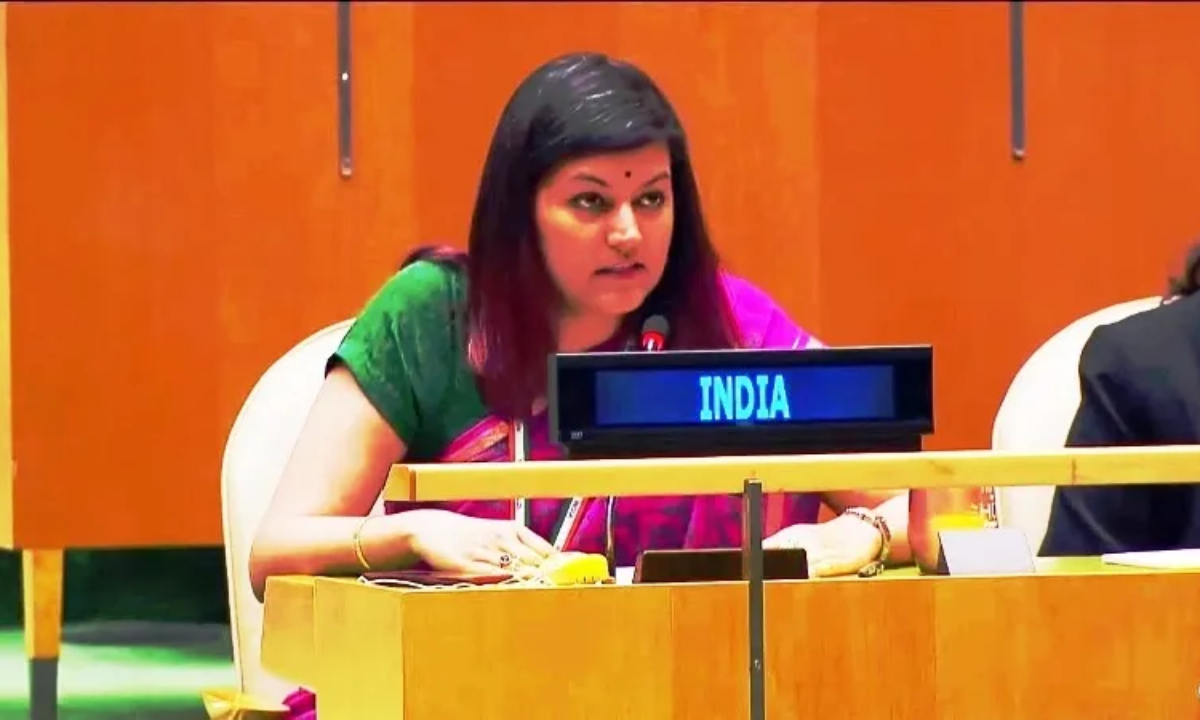 Petal Gahlot pakistan news