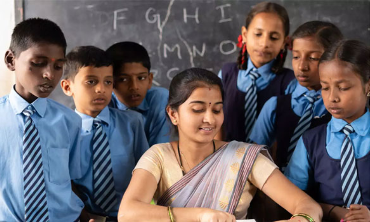 Telangana 1000 CONTRACT POSTS IN SCHOOLS