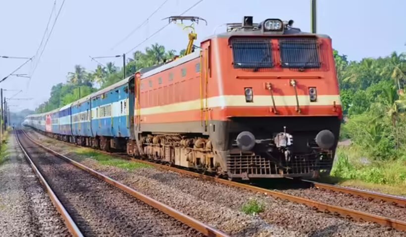 trains cancelled in ap due to cyclone montha