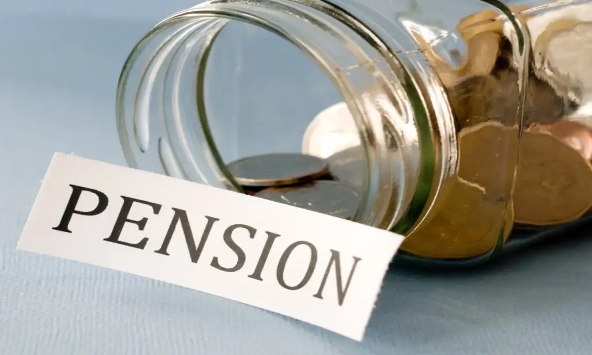 central govt clarity on pension rules